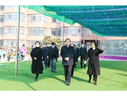 商丘市智谷幼儿园迎接市领导督导调研食堂食品安全工作